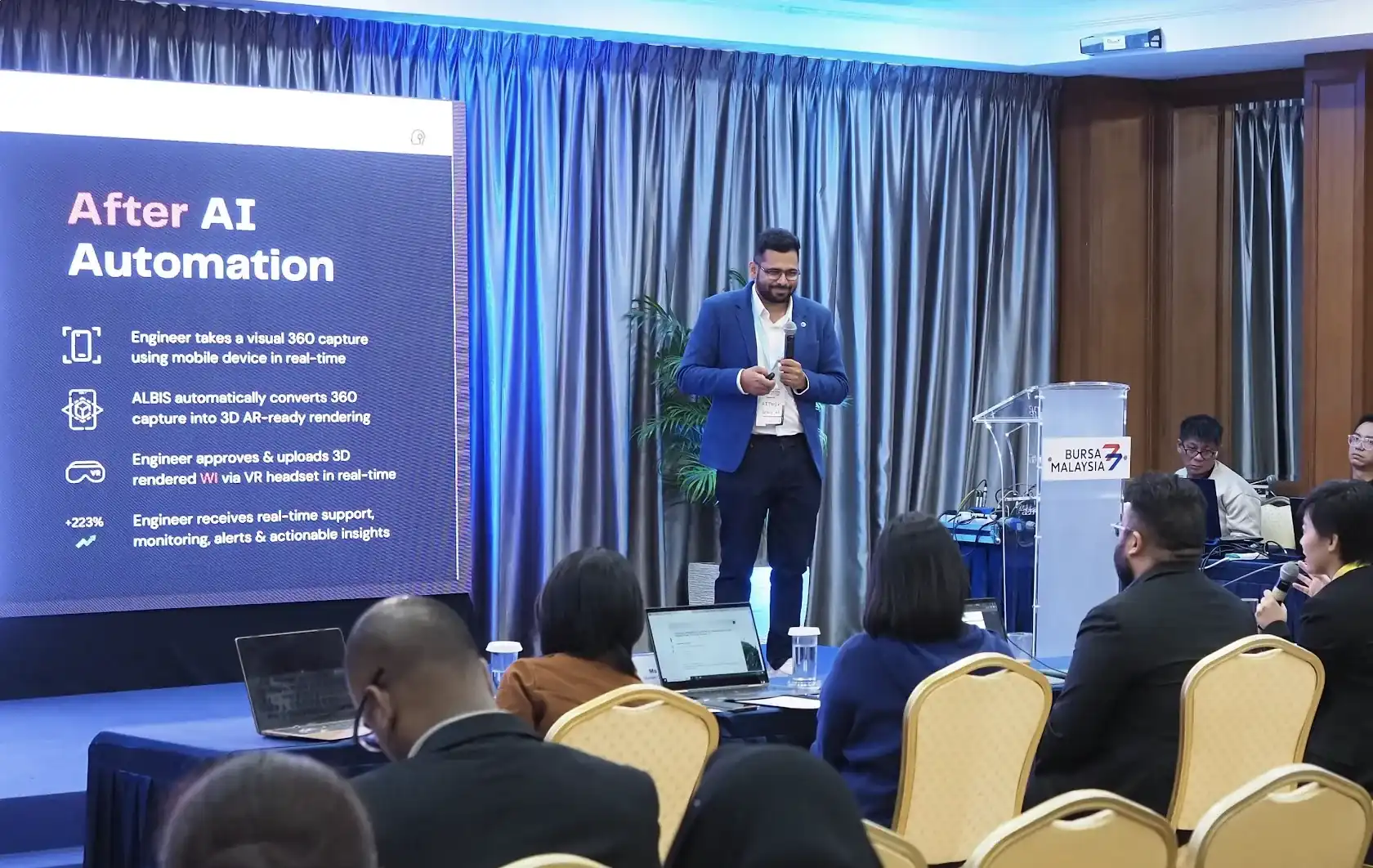 Ritwik Joshi pitching a deep-tech robotics startup to investors and industry leaders.