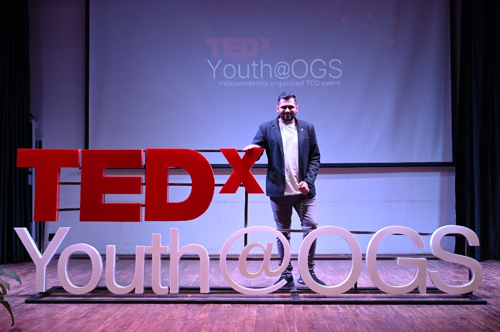 TEDx OGS Stage